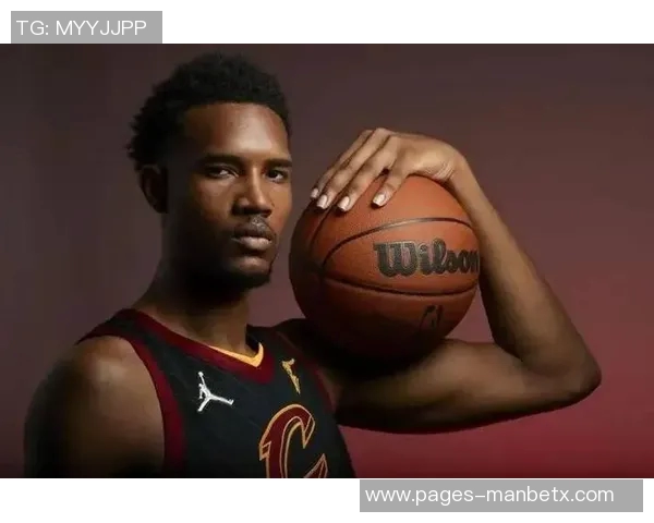 小莫布里表现起伏9投4中贡献14分6篮板6助攻1盖帽